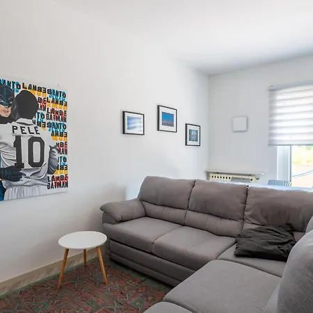 Rocca House Appartement Angera